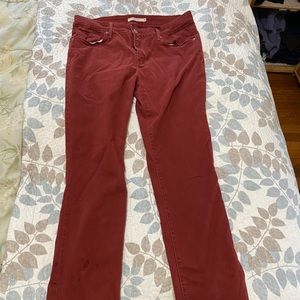 Womens Levi’s jeans - rust color size 31 waist